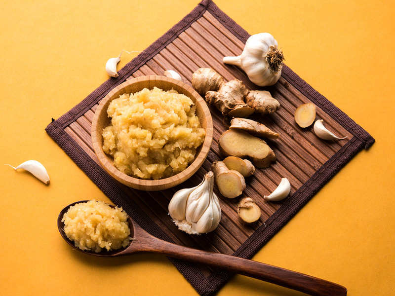 garlic paste beauty tips