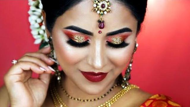 Some and new bride trendy makeup tips at home on Karwachauth