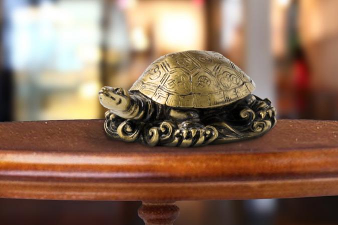 Metal turtle