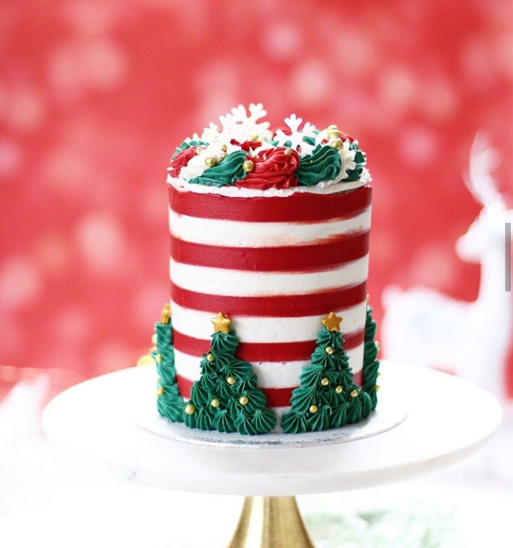 Christmas tree cake 