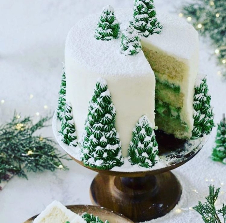 christmas snow cake