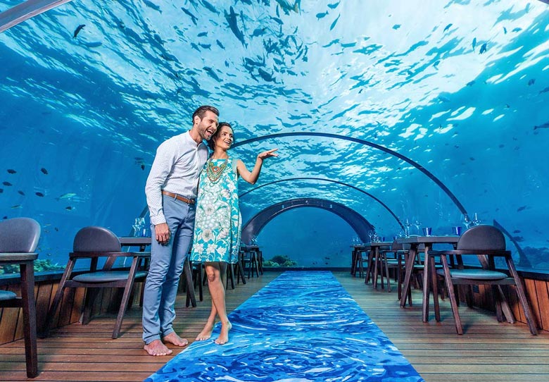 Now sit in the middle of the ocean and enjoy eating, this world’s unique restaurant