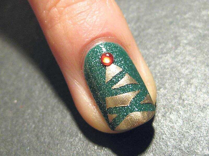 stone graphic nail paint