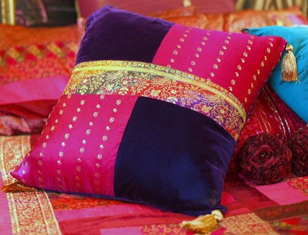 how to make Cushion covers with saree