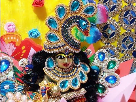 Beautiful crown for laddu gopal