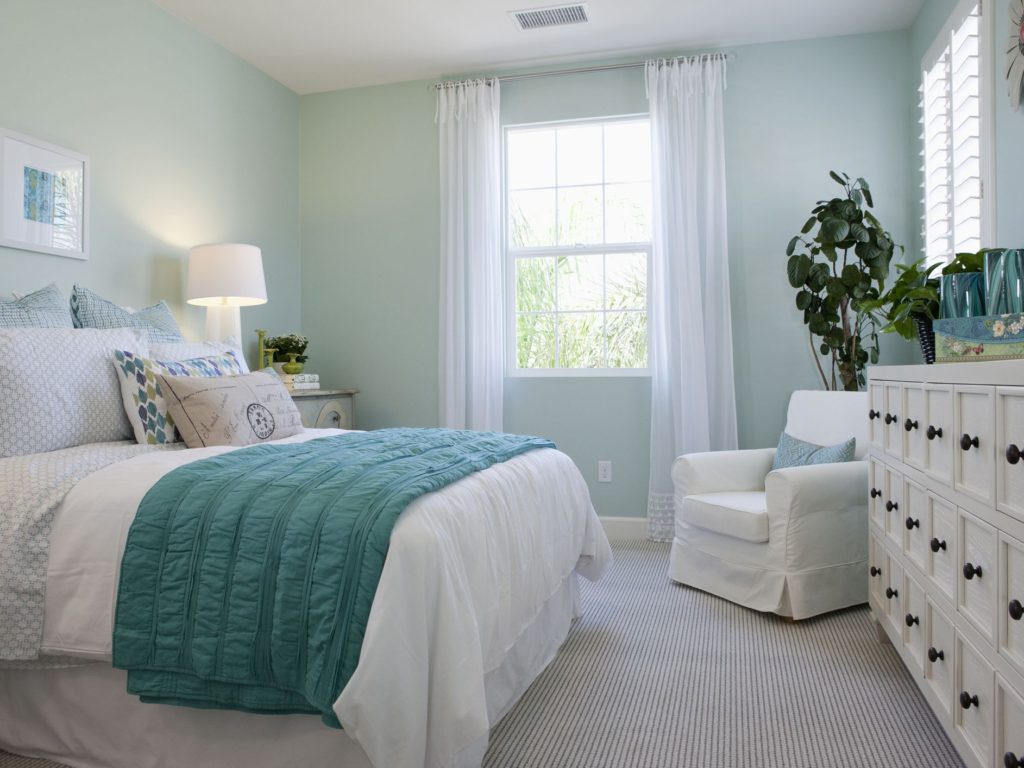 light colors bedroom