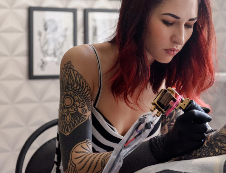 Know the real truth today why myths in the minds of women about tattoos
