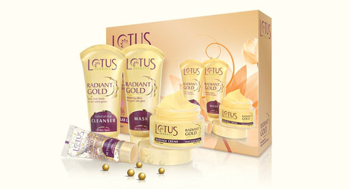 Lotus Herbal Facial Kit