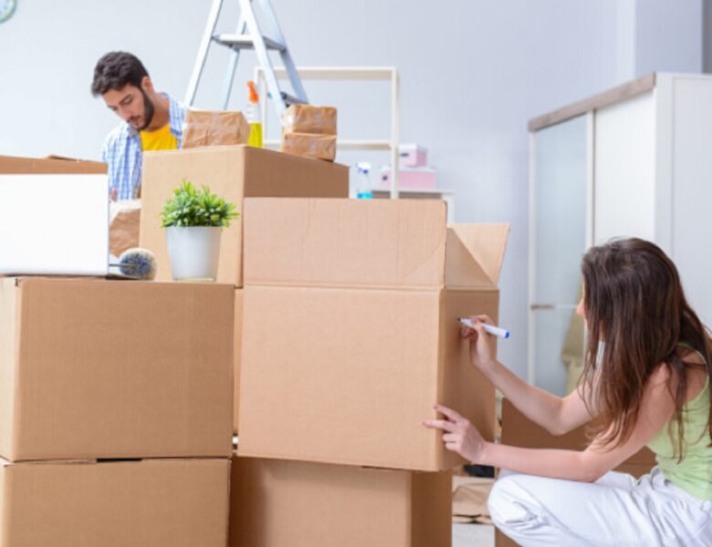 10 Tips for Shifting Luggage from Movers Packers