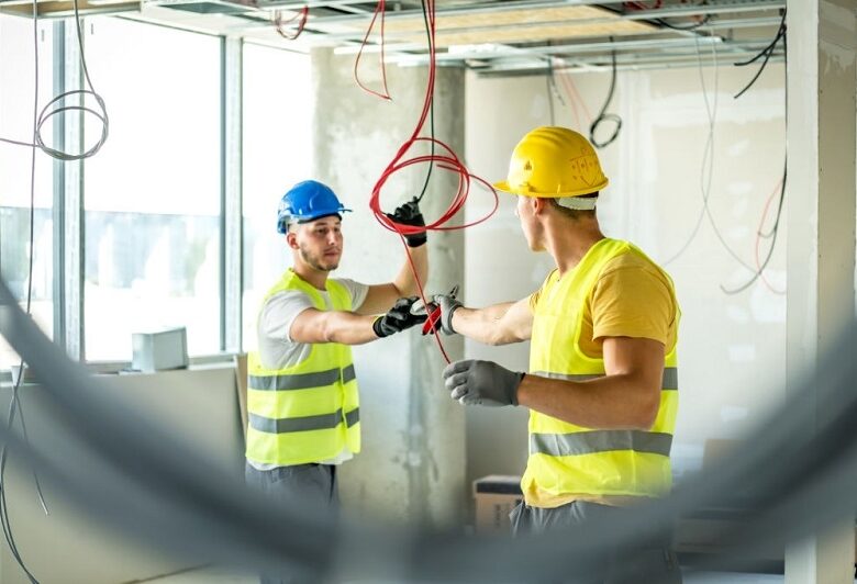 What Are the Tips for Choosing the Best Commercial Electrician?