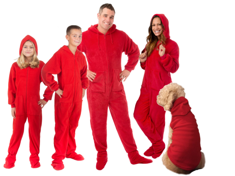 THE 8 BEST MATCHING FAMILY PAJAMAS FOR CHRISTMAS CELEBRATIONS