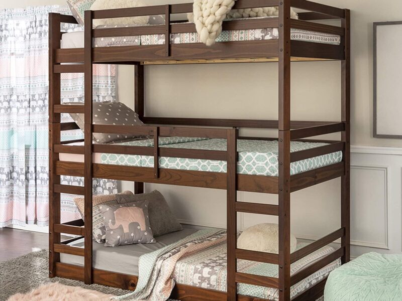 The Difference Between a Bunk Bed and a Four Poster Bed