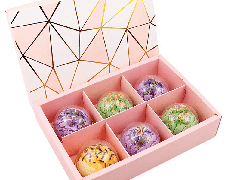 The Complete Guide to Bath Bomb Boxes & What You Need to Know About Them