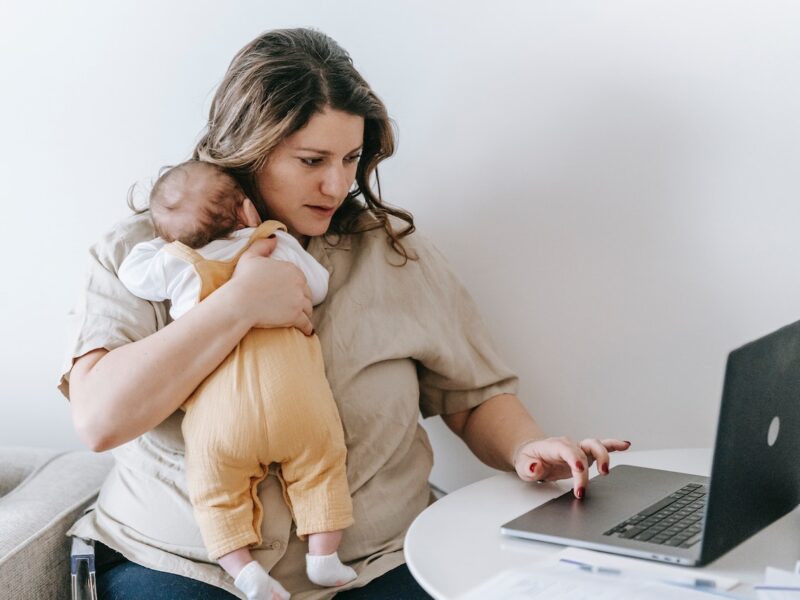 Valuable Tips for Stay-at-Home Mums who Want to Run their Own Business