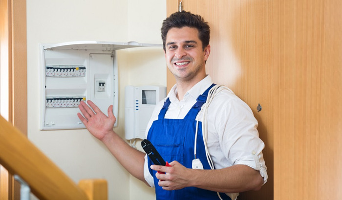 The Ultimate Guide to Finding the Best Electrician Service