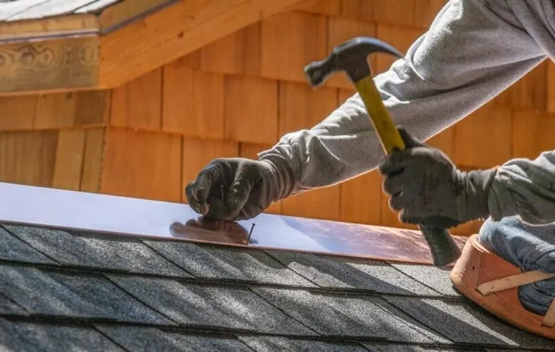 How to Replace Damaged Roof Shingles