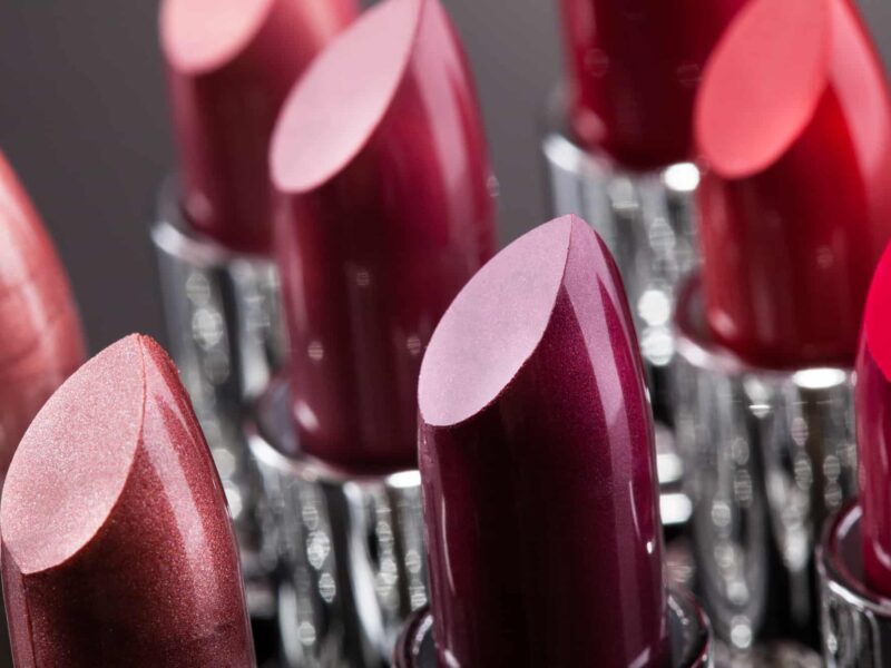 2 Best Lipstick Shades For Winter in 2024
